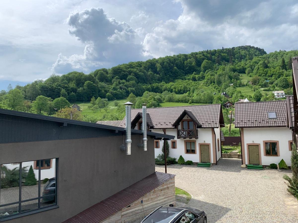 Карпатський Готель Олександрія Mykulychyn Exterior photo